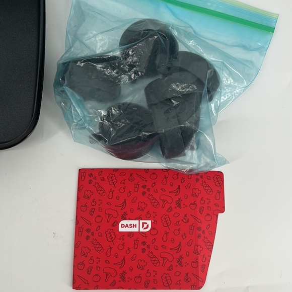 Dash Egg Bite Maker Griddle Aqua - Picture 7 of 7